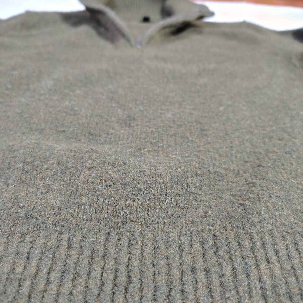 Uniqlo Sweater Mens Medium Green Wool Blend Heavyweight Knit 1/4 Zip Pullover - Picture 3 of 15